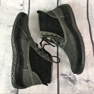 Men’s Cole Haan Winter Duck Sherpa Lined Boots 9.5